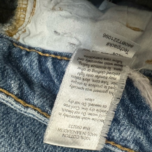 PacSun Straight Mom Jeans 100% Cotton - Size 23 - Picture 13 of 13